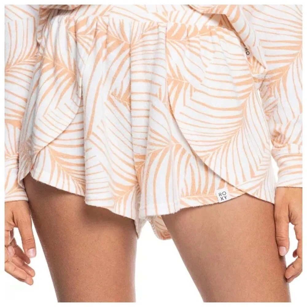 Roxy Current Mood Palm Tree Leaves High-Waist Knit Shorts - Picture 2 of 9